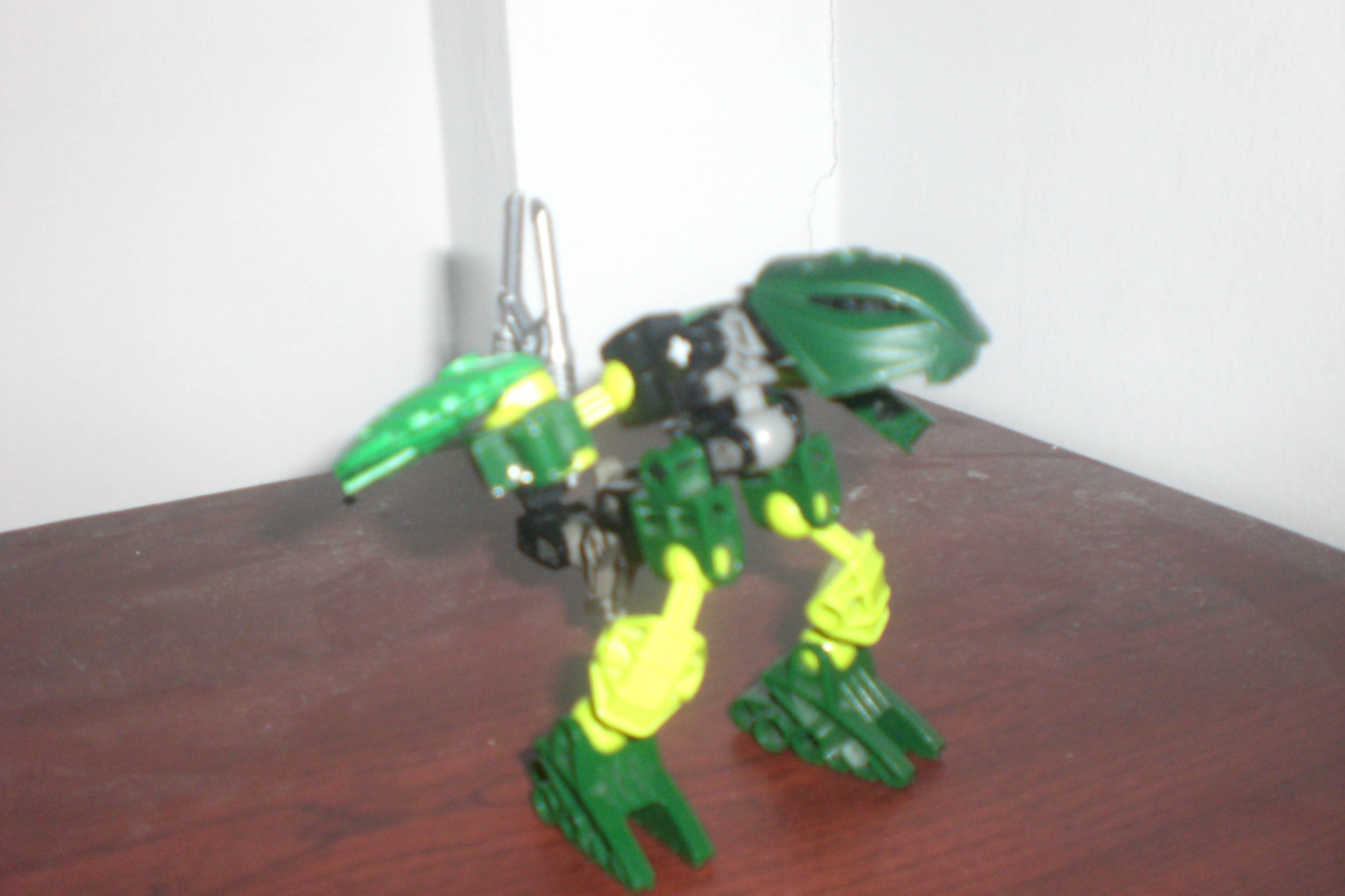 insectoran_larok.jpg