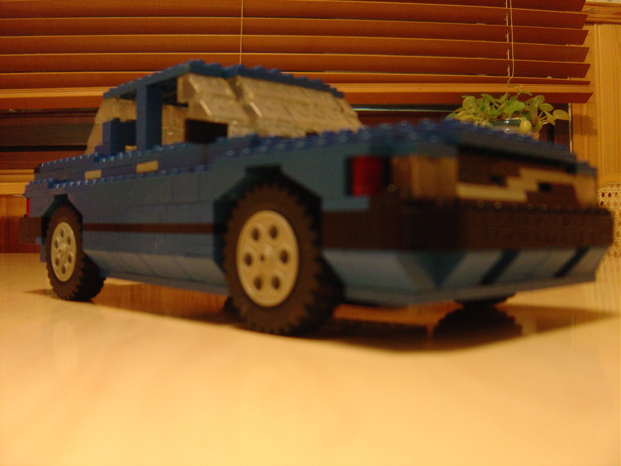 volvo_360.8.jpg