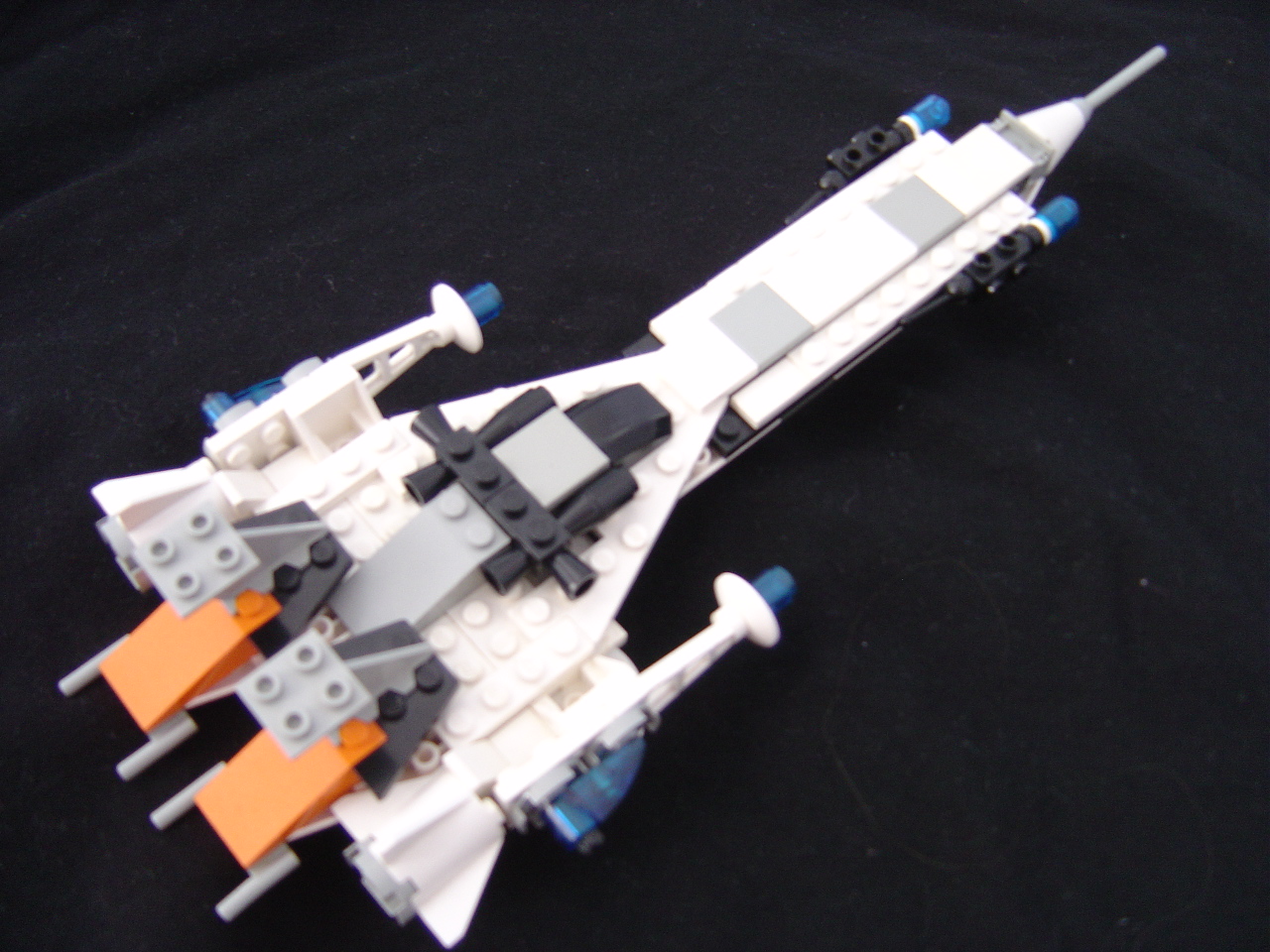 2.falcon_mk1.jpg