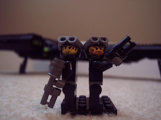 razor_and_ace.jpg