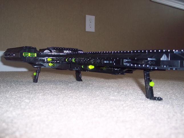 venom_with_landing_gear.jpg