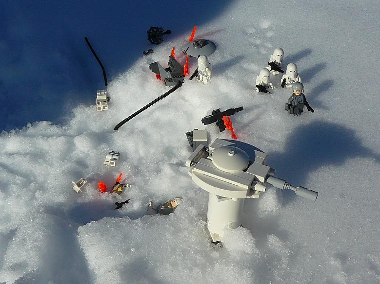 snow_legos_4.jpg