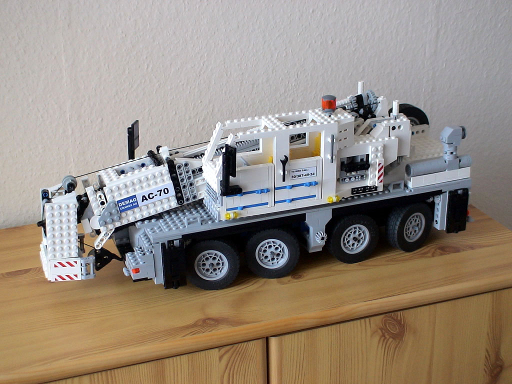 cm101-01.jpg