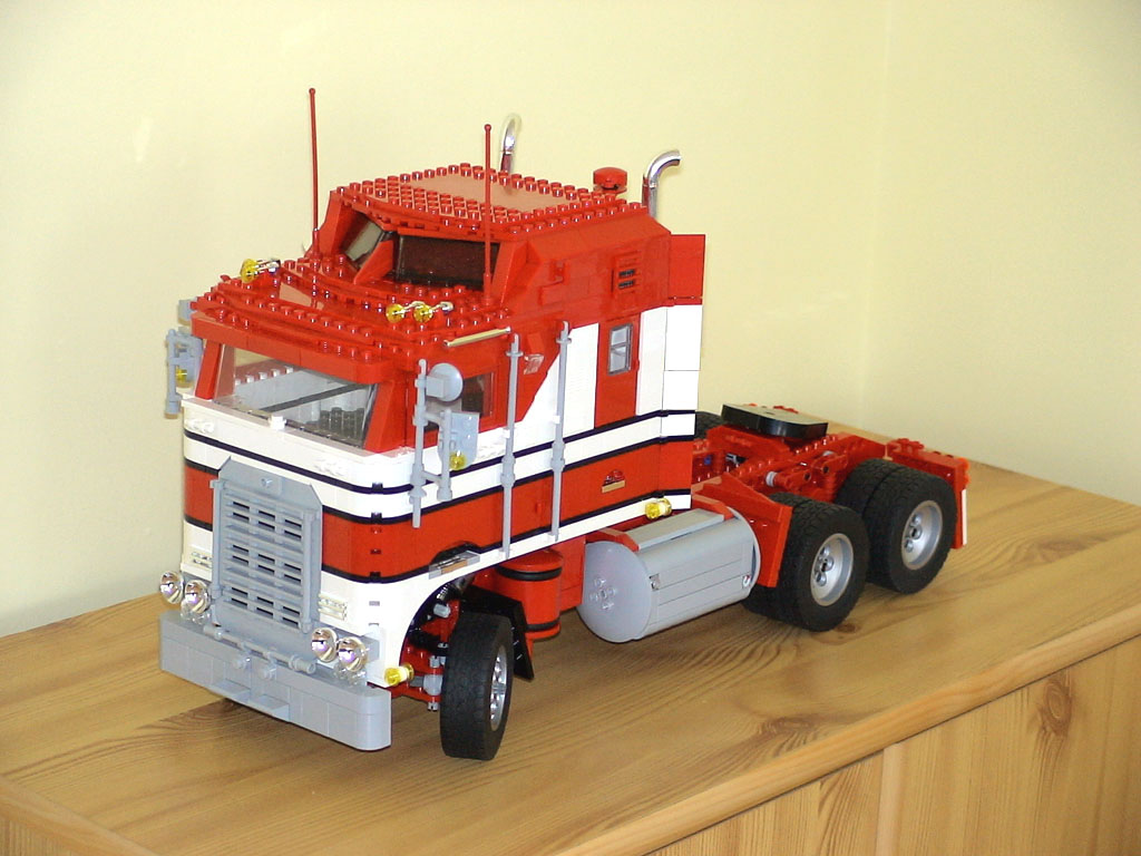 cm103-01.jpg
