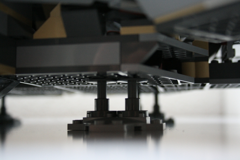 4504_22_landing_gear.jpg