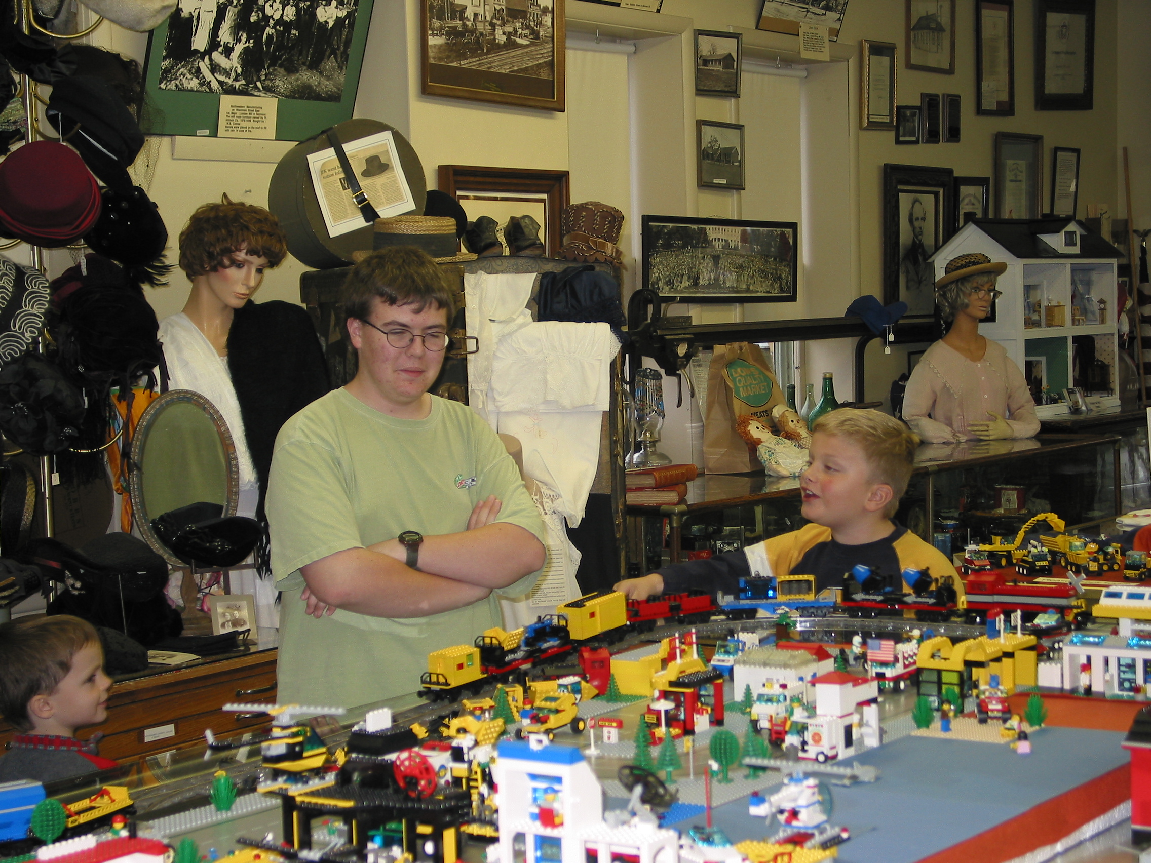 100-0033_img.jpg