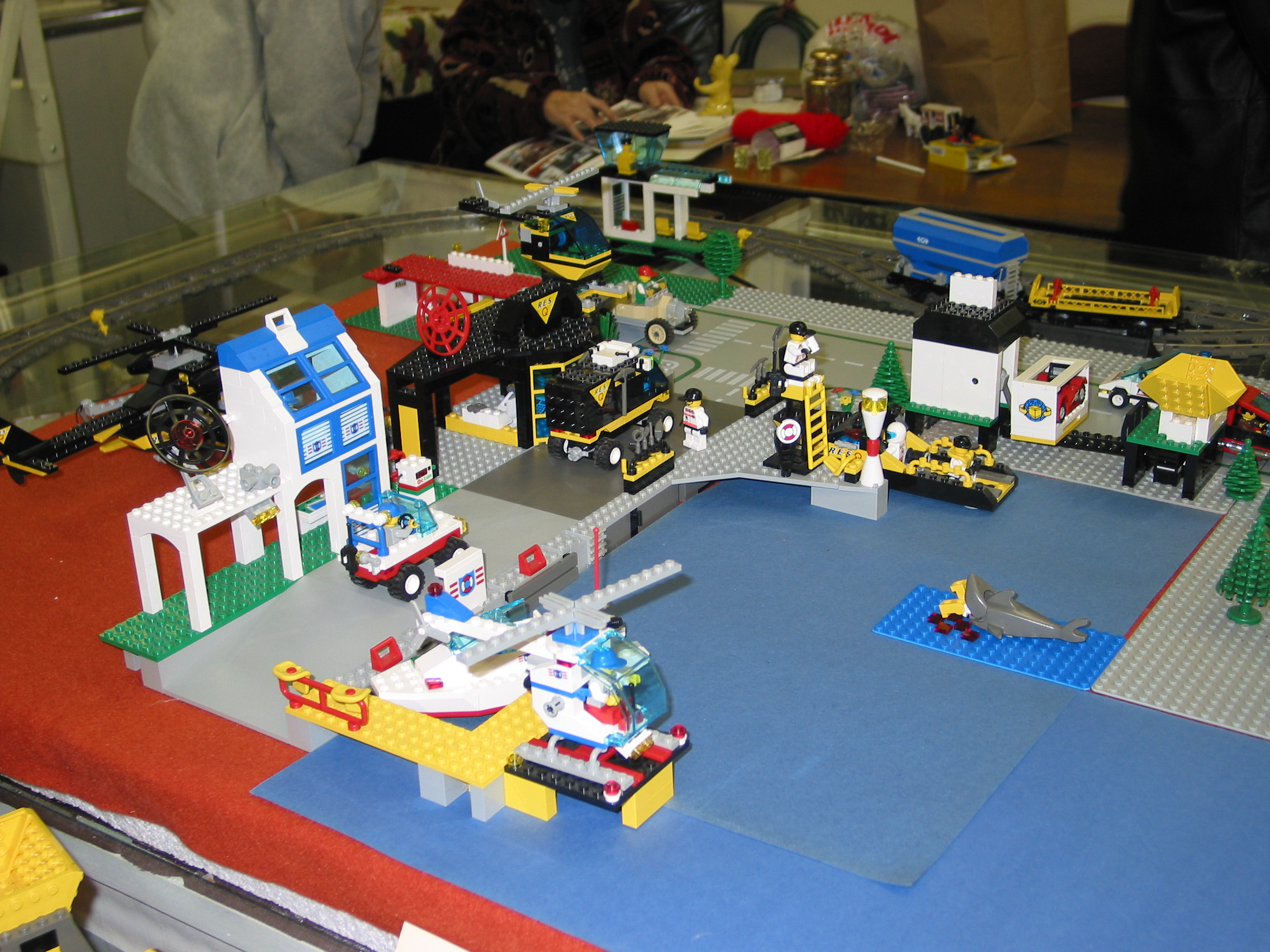 100-0036_img.jpg