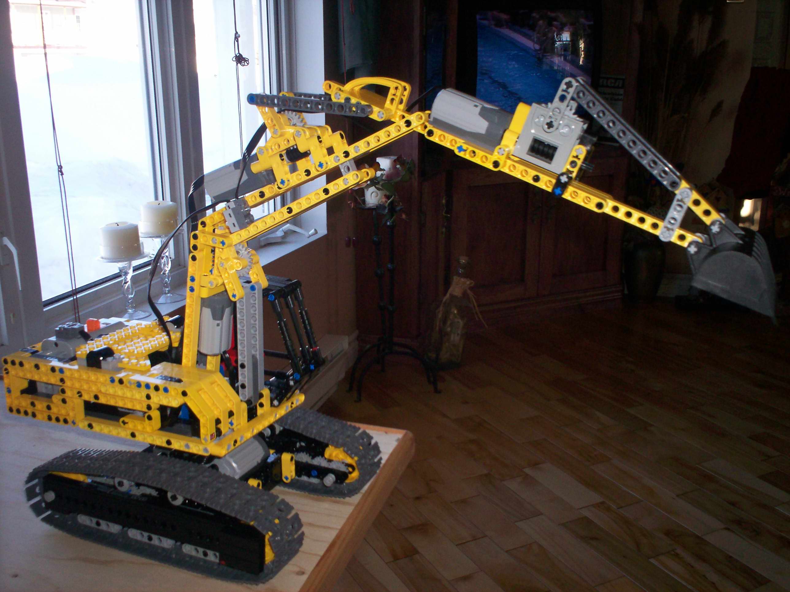excavator-05.jpg