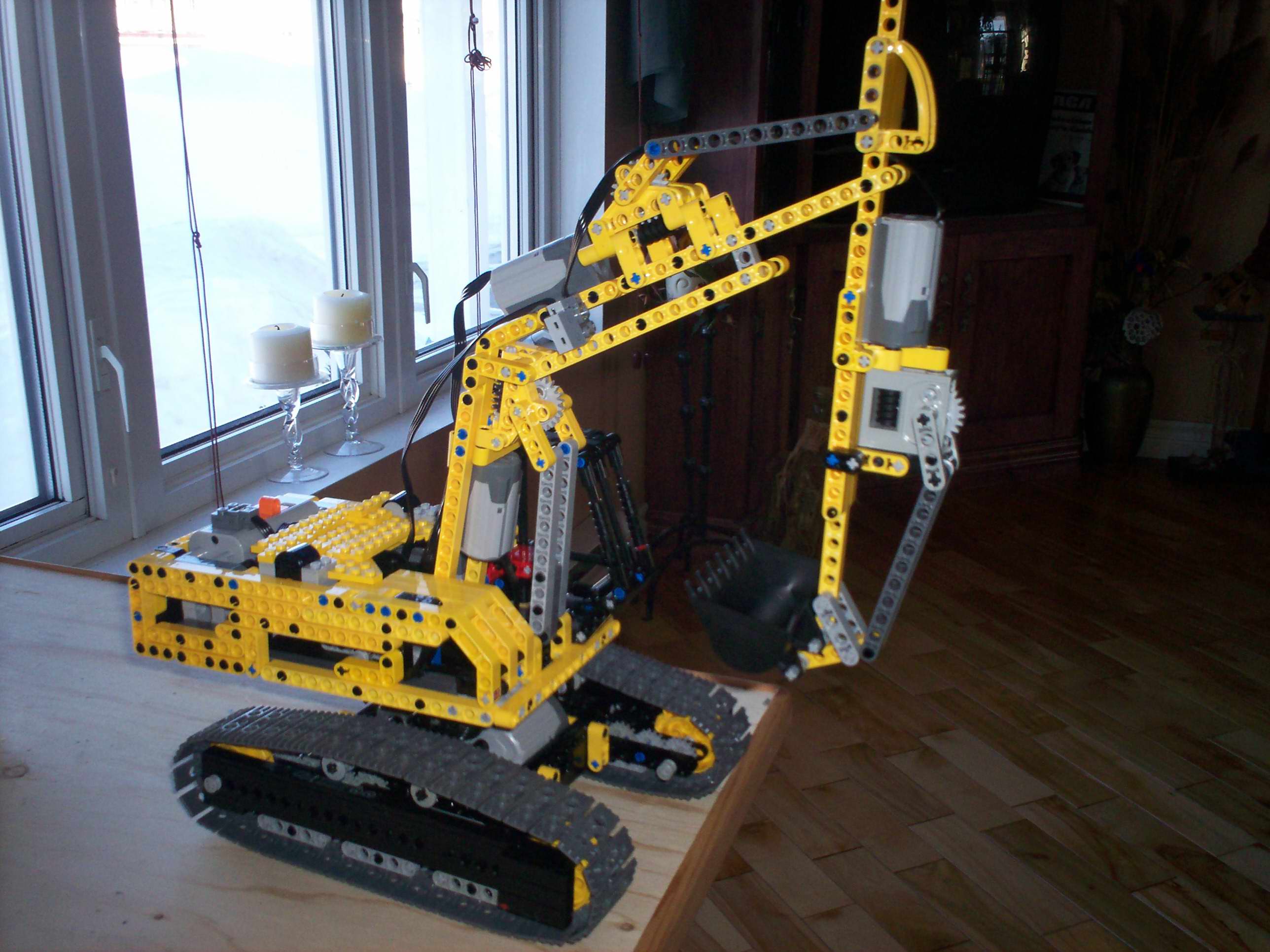 excavator-11.jpg