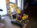 excavator-02.jpg