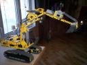 excavator-04.jpg