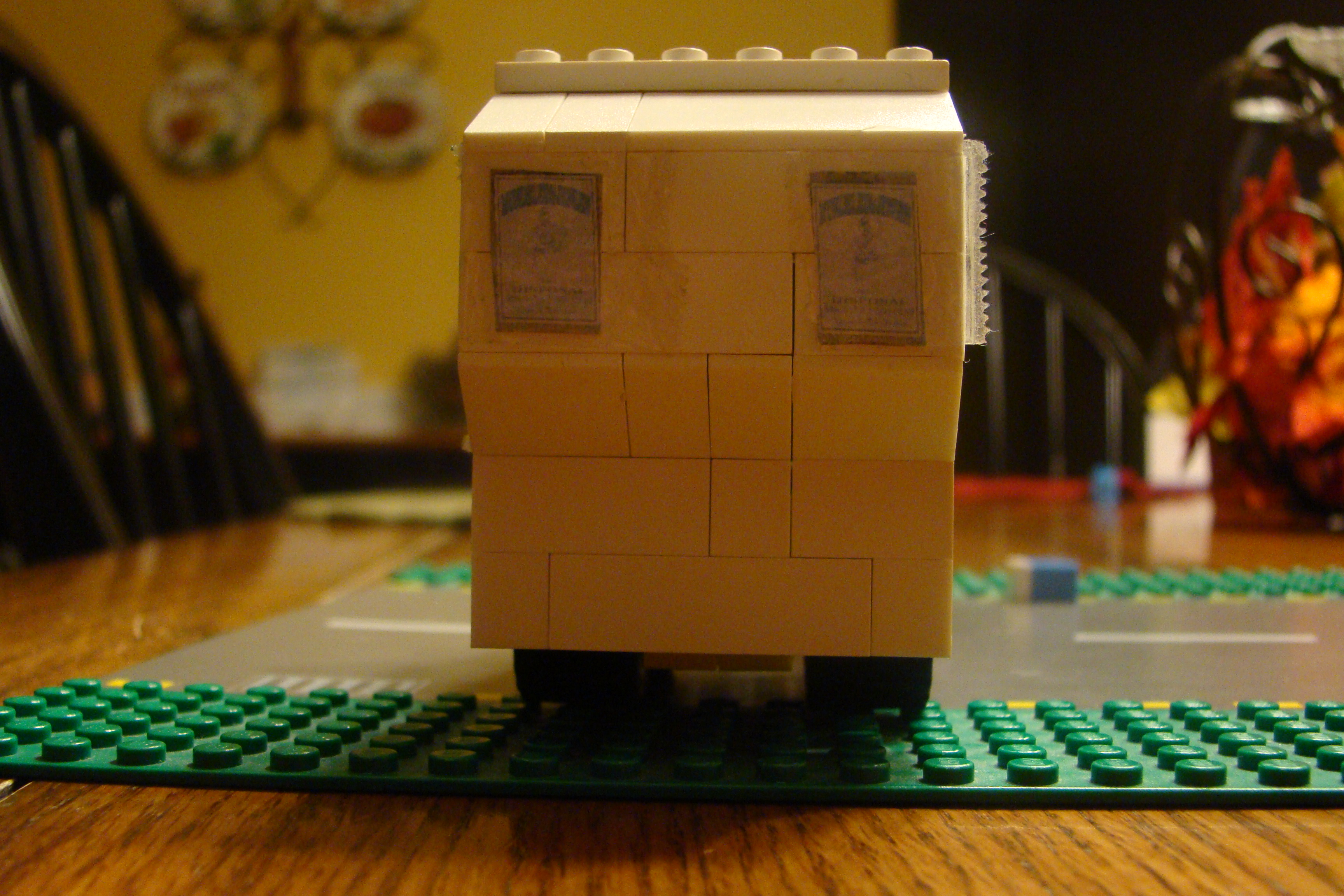 lego_recycling_truck_002.jpg