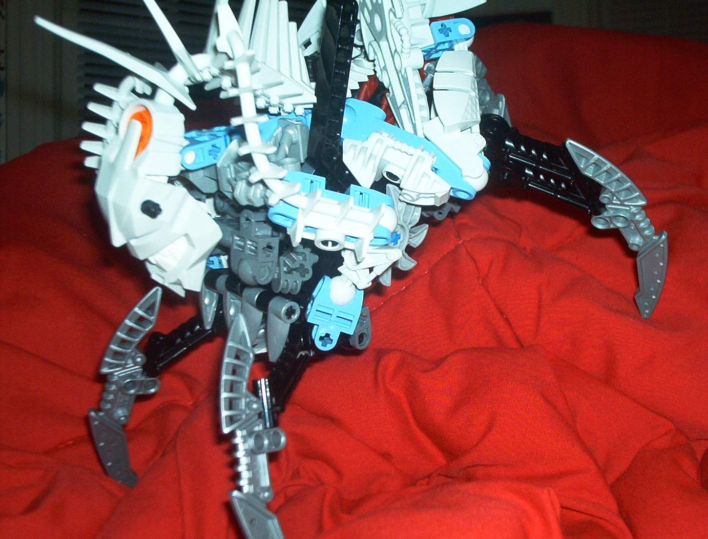 crawler2.jpg