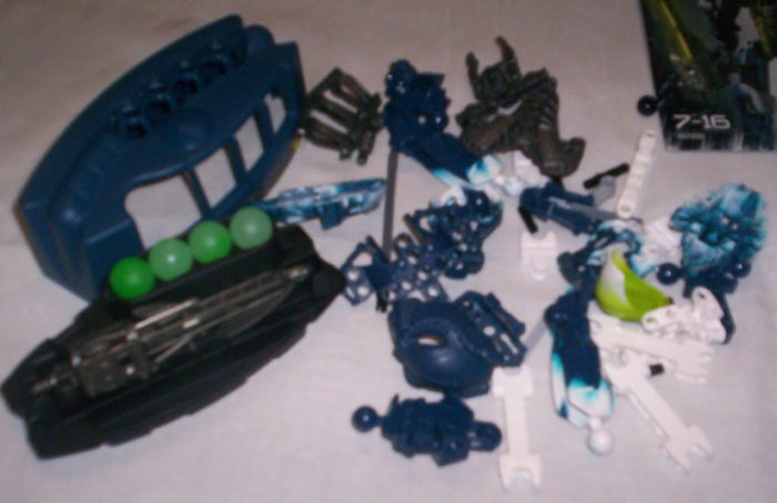 piecesall02.jpg