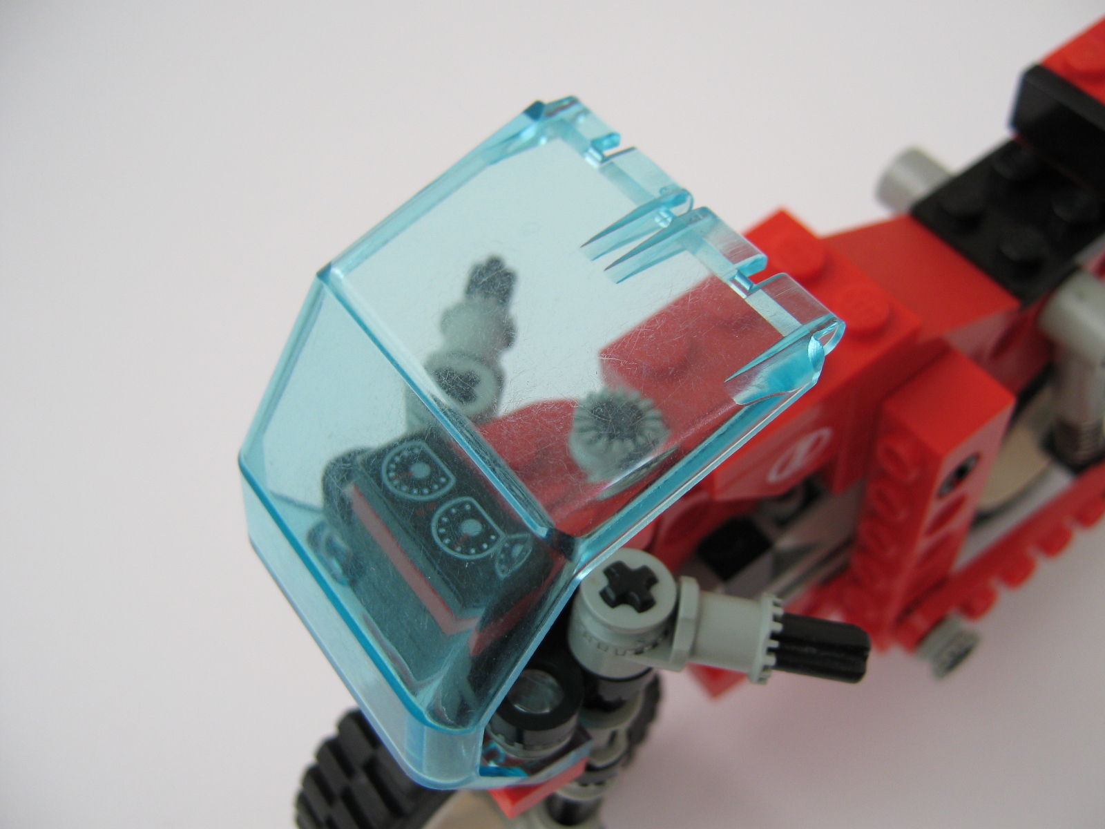 8210-6.jpg