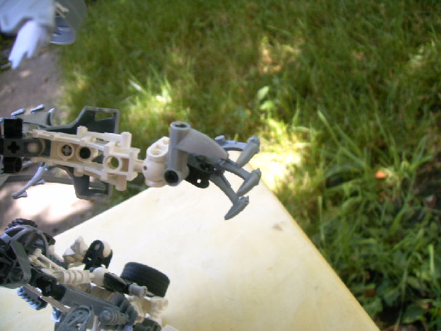 mnui_009.jpg