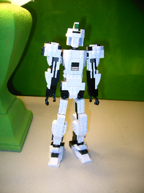 legorobo_001.jpg