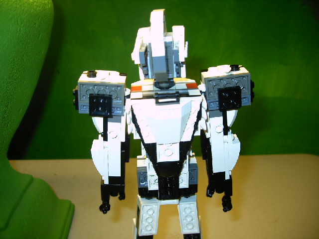 legorobo_005.jpg