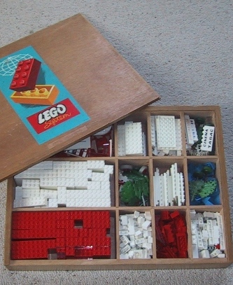 1963_france_710_wooden_box.jpg