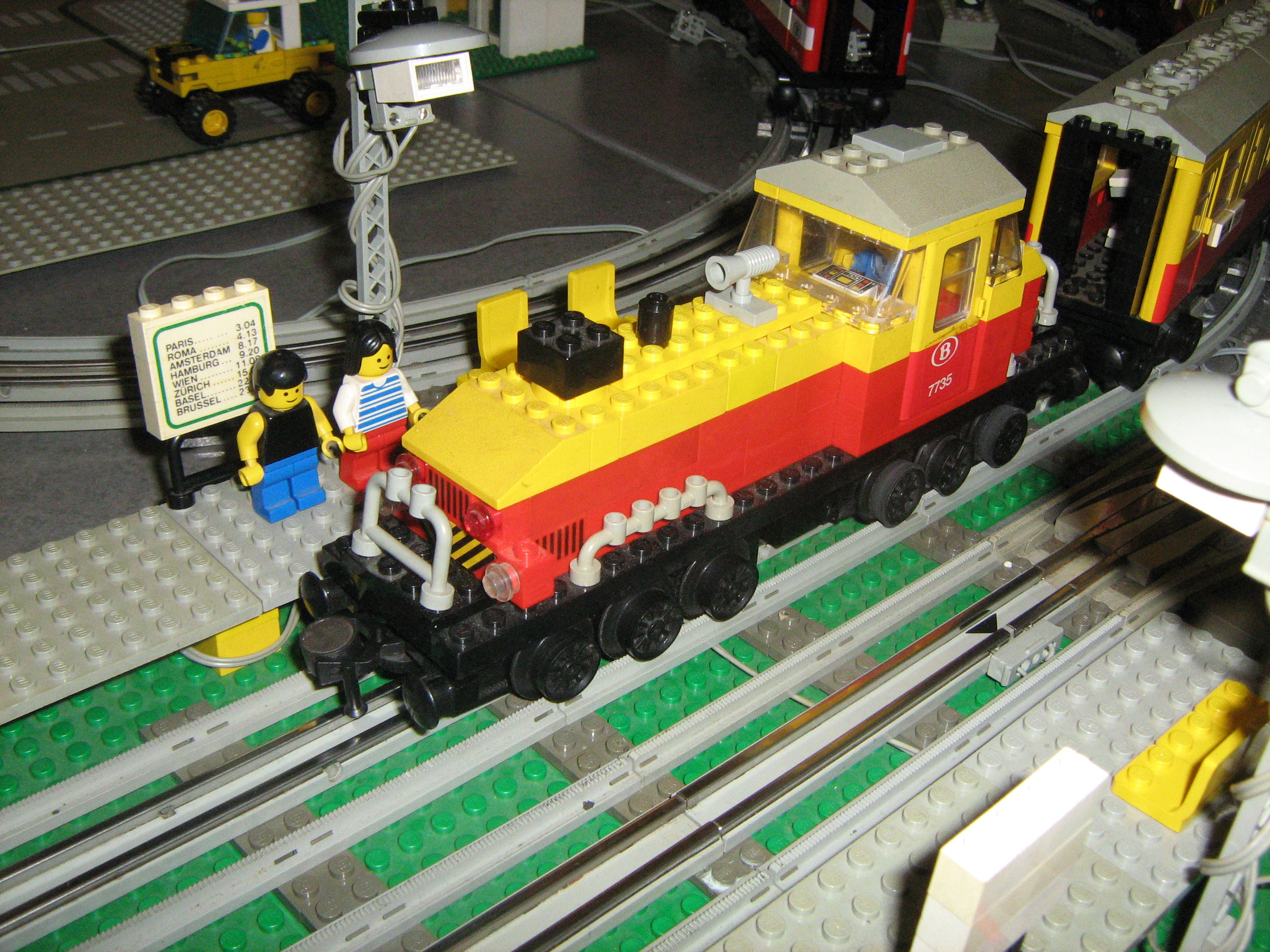moc_12v_7735_xl.jpg