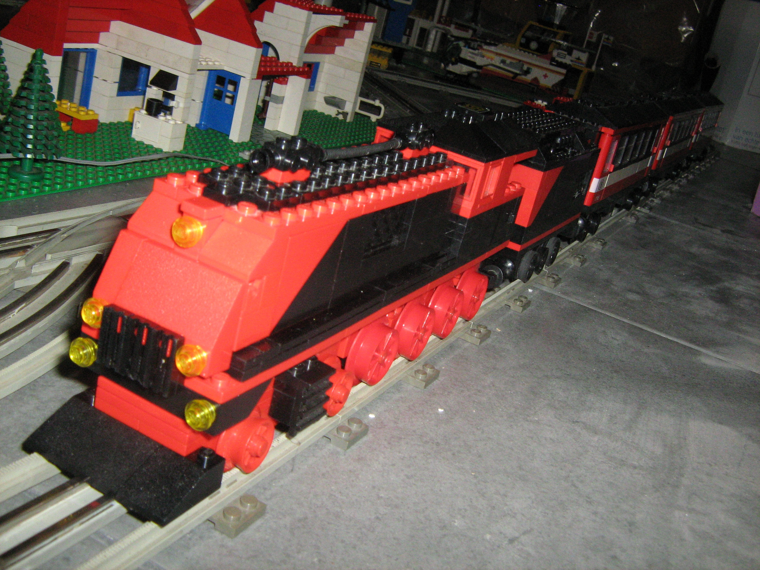 moc_12v_express_steamer.jpg