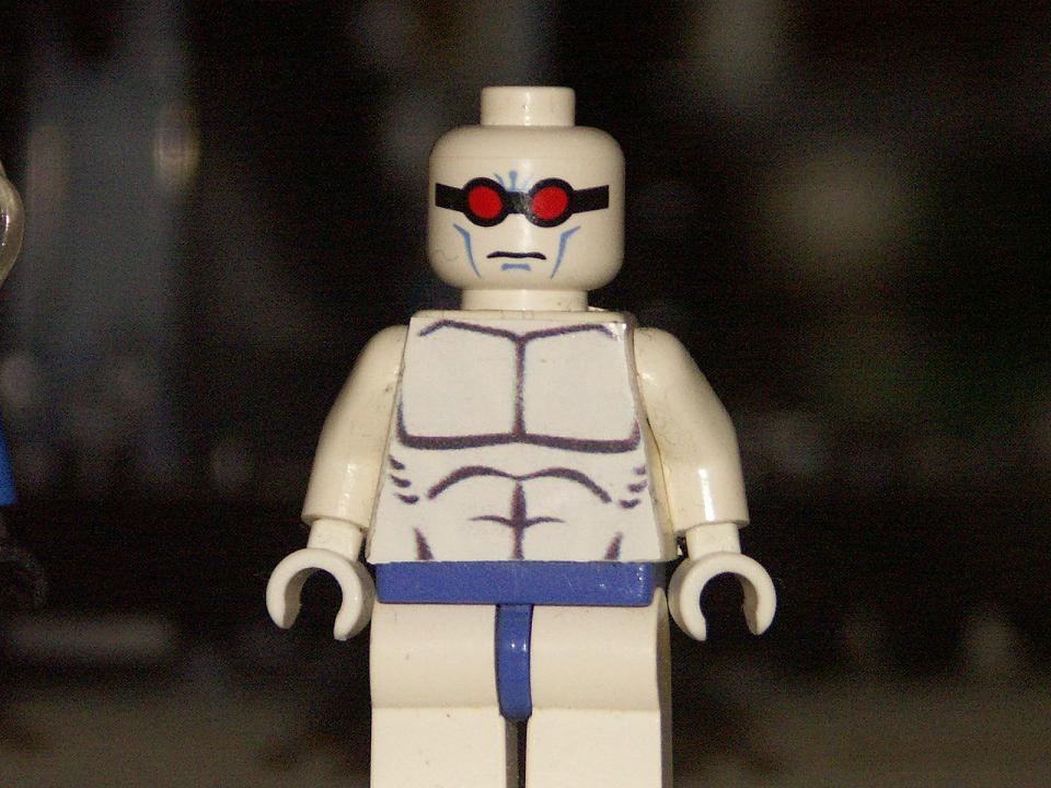 freeze_spedo.jpg