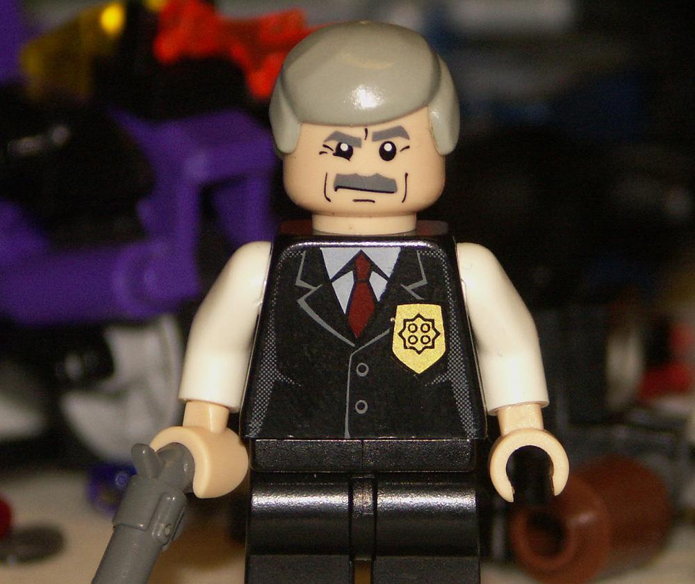 commisioner_jim_gordon.jpg
