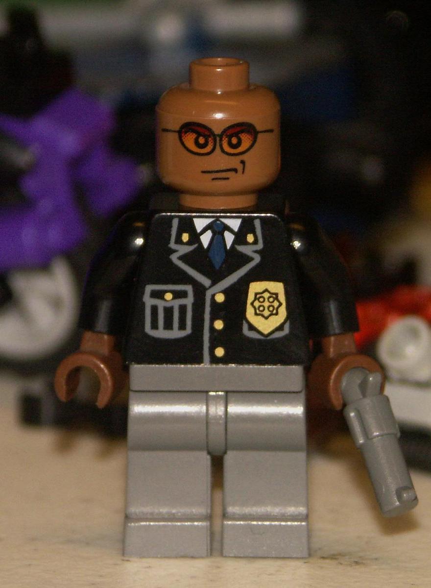 detective_crispus_allen_2.jpg