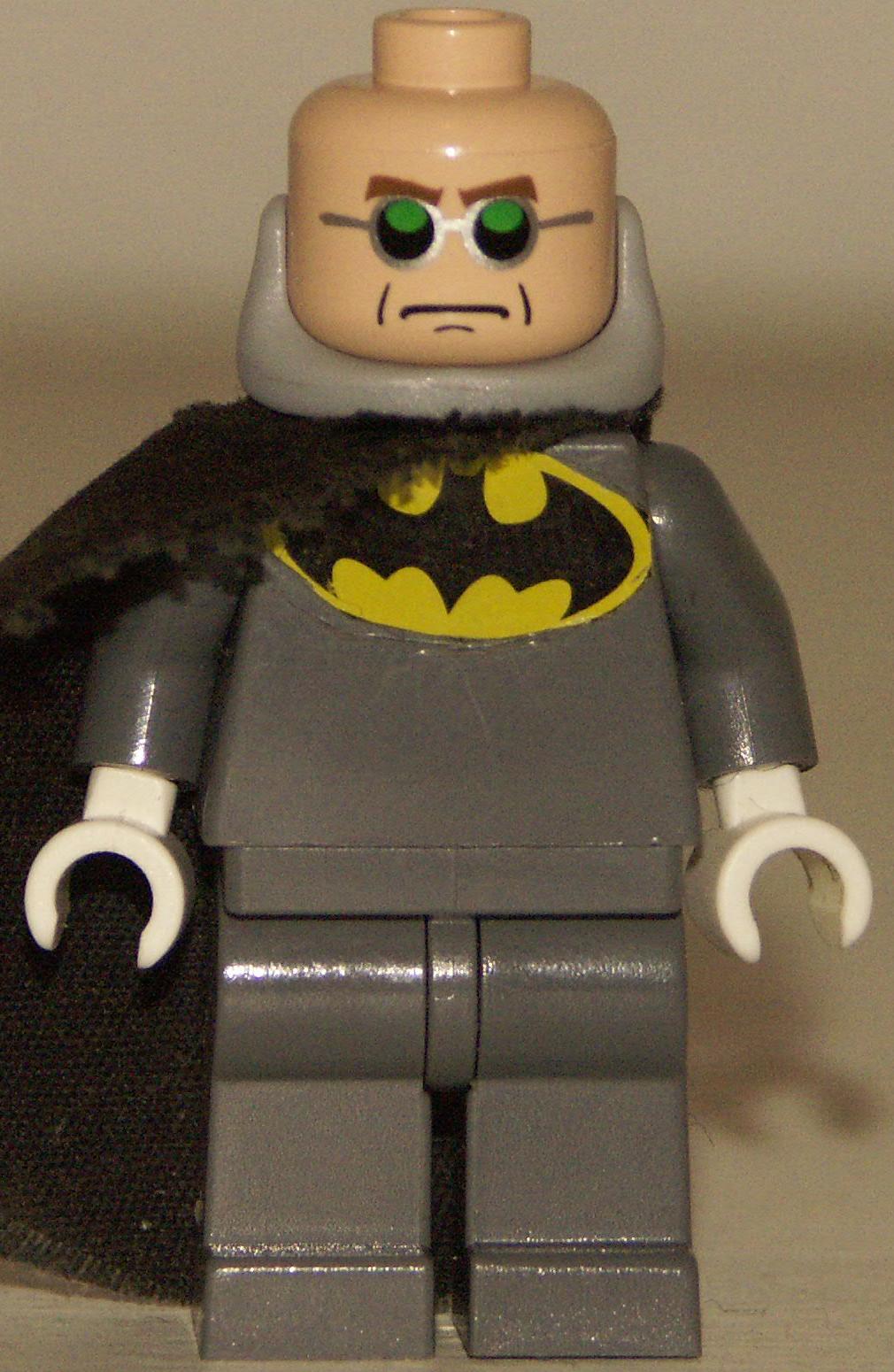 hugo_strange_2.jpg
