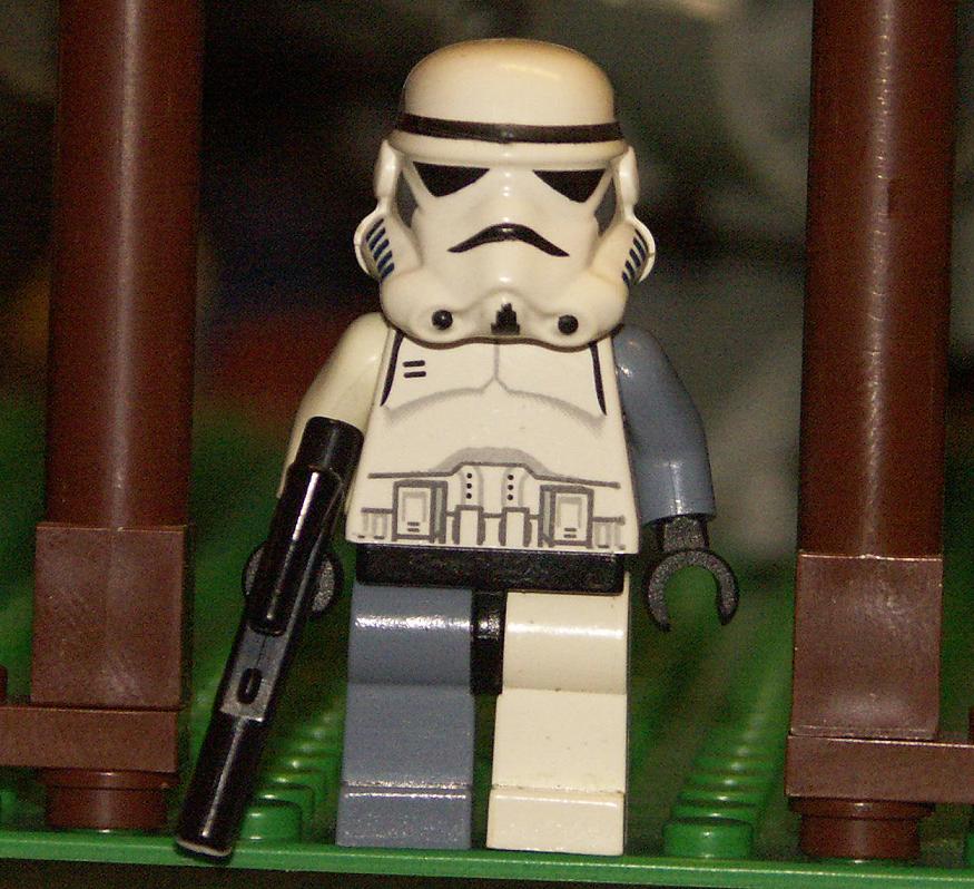 stormtrooper_commander.jpg