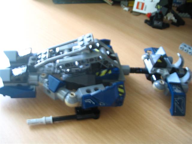 hover_hawk_moc_2.jpg