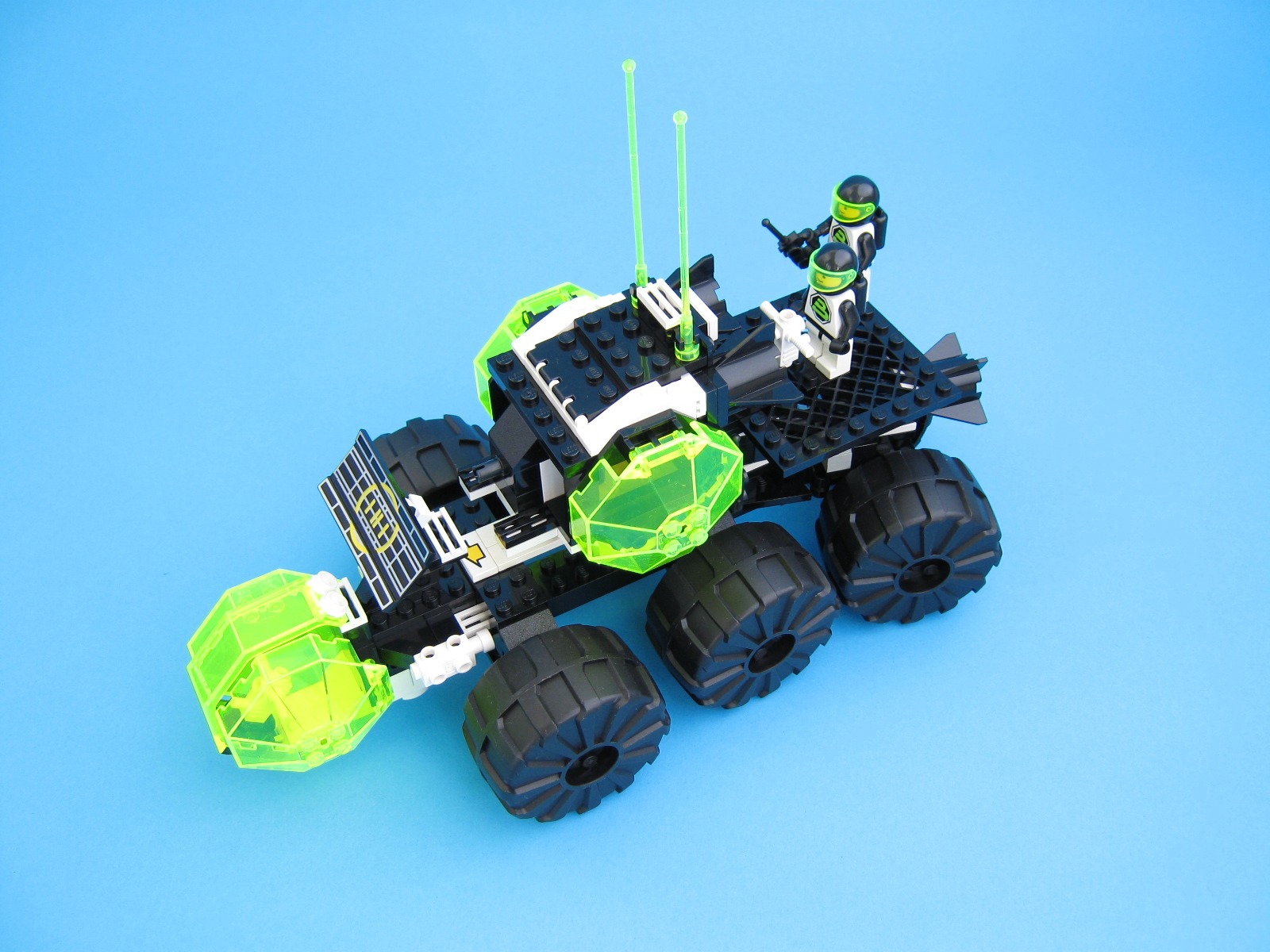 6933-1.jpg