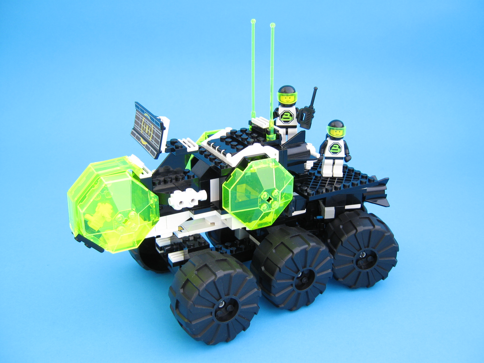 6933-2.jpg