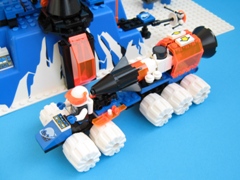 p6983-3.jpg