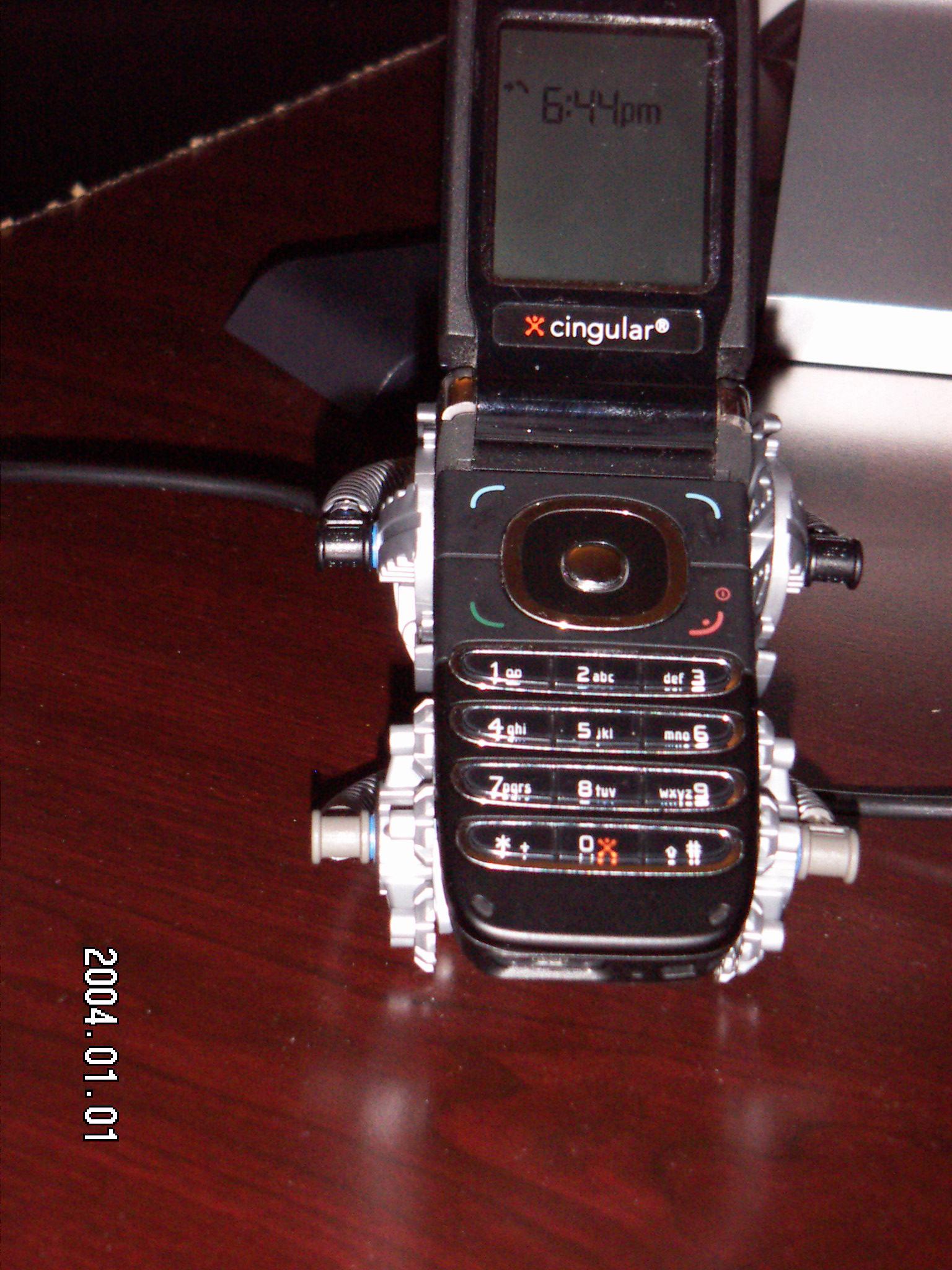 cell_phone_holder.jpg