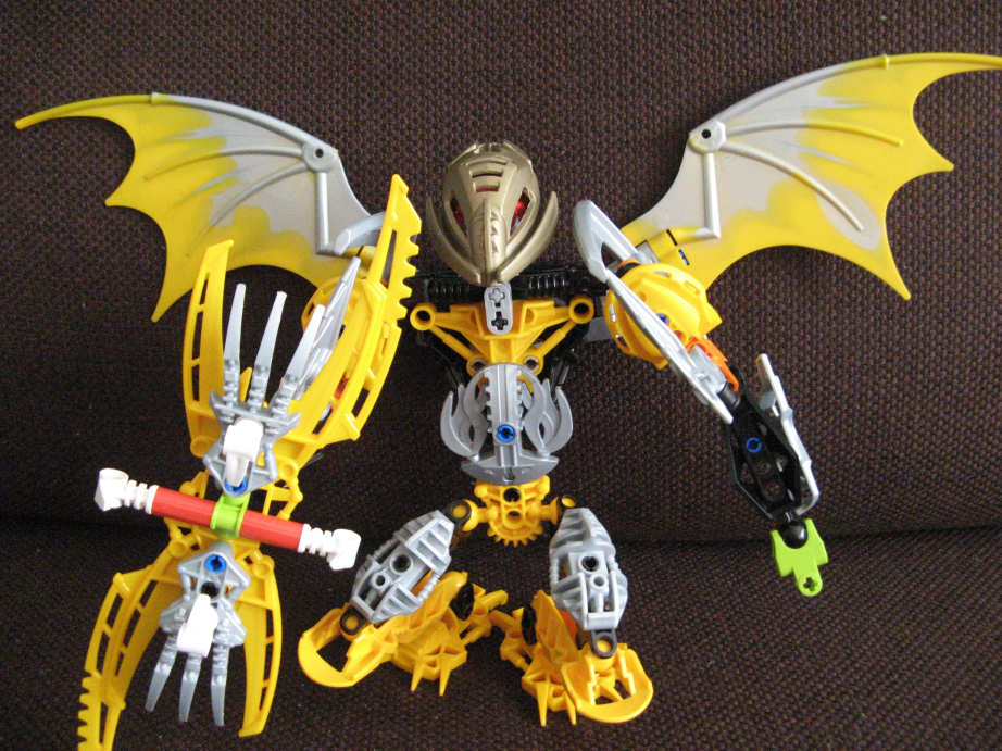 makuta_nui_v3_yellow_kuva_3.png