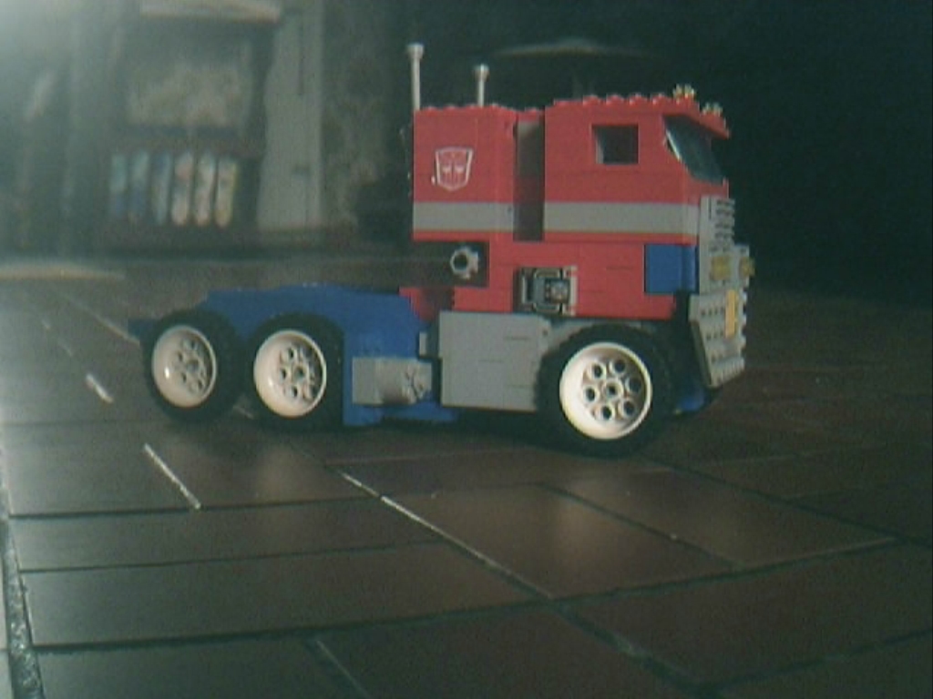 optimus_alternate.jpg