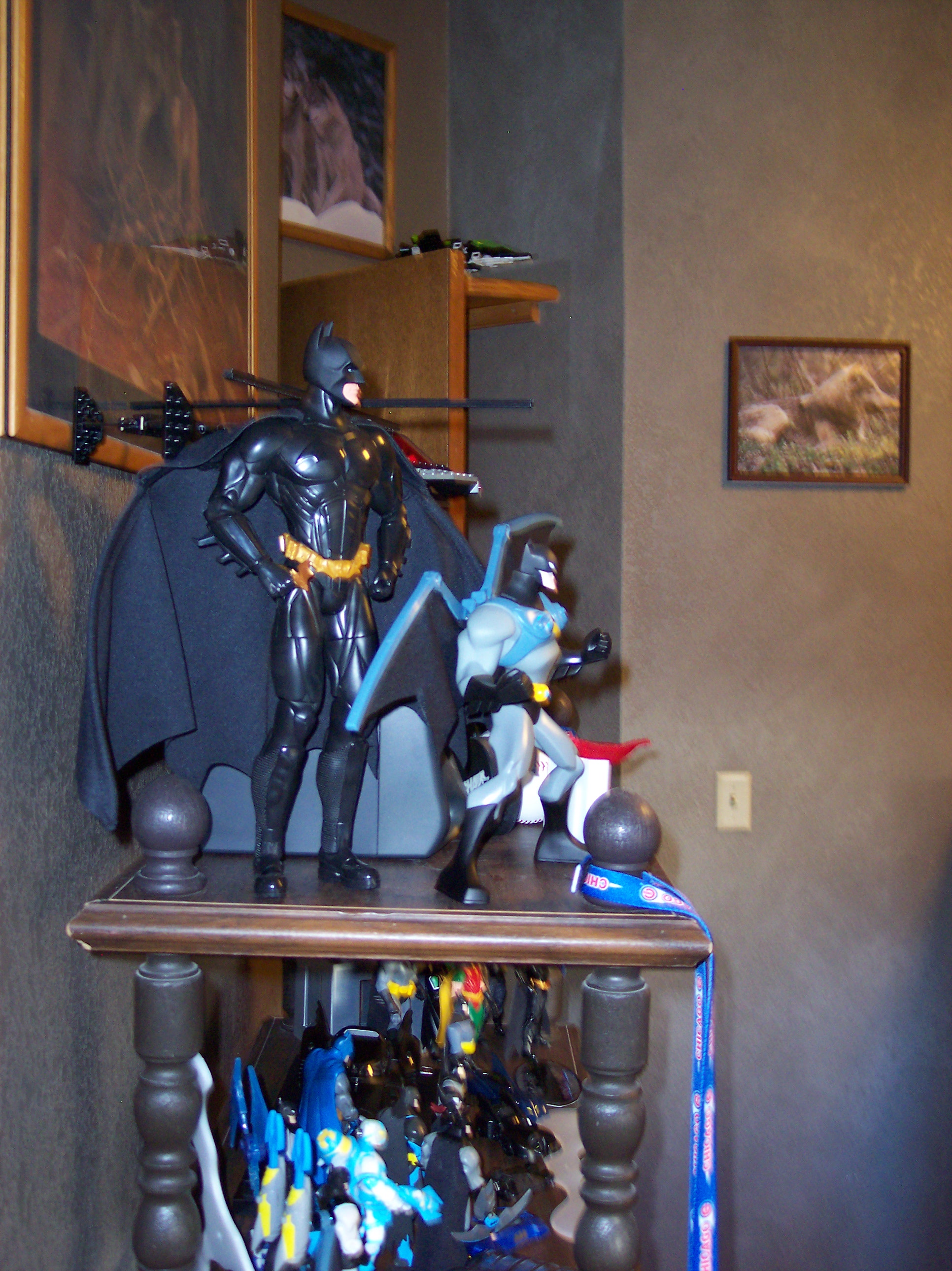 kiddos_room_27_batman_fan.jpg