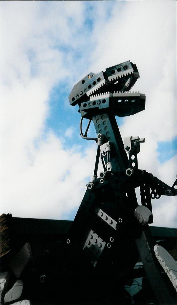 legoland-technosaurus4.jpg