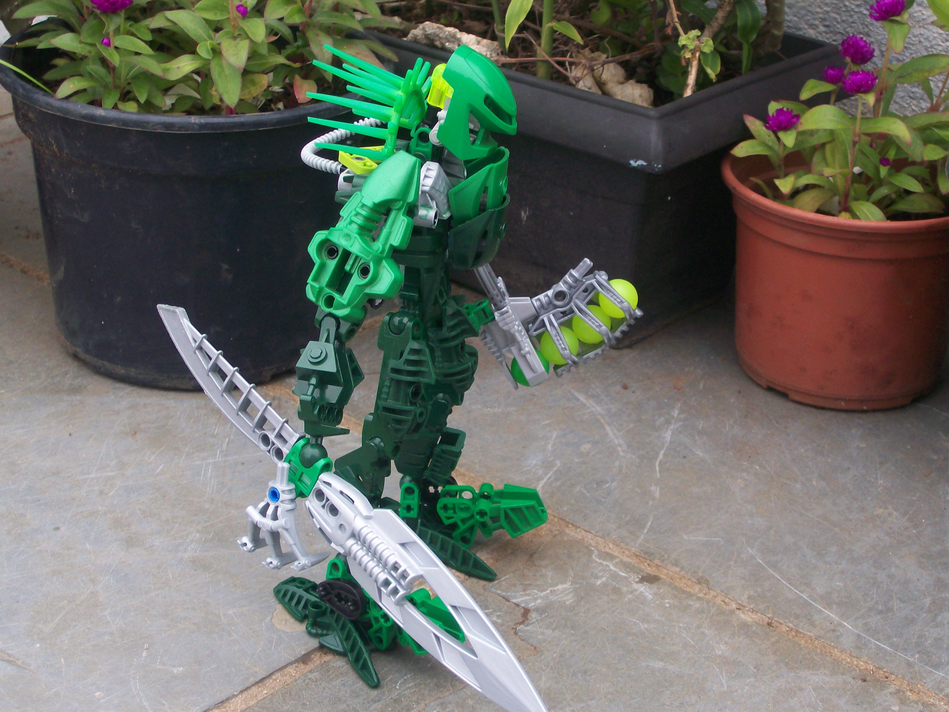 huitzilopochtli_pose.jpg