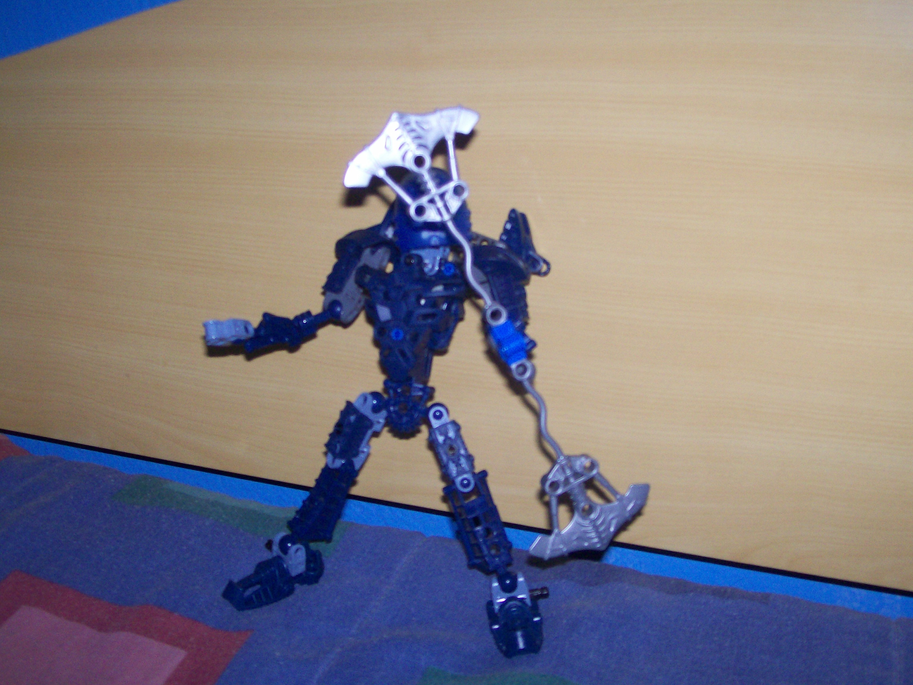 thalaxa_attacking.jpg