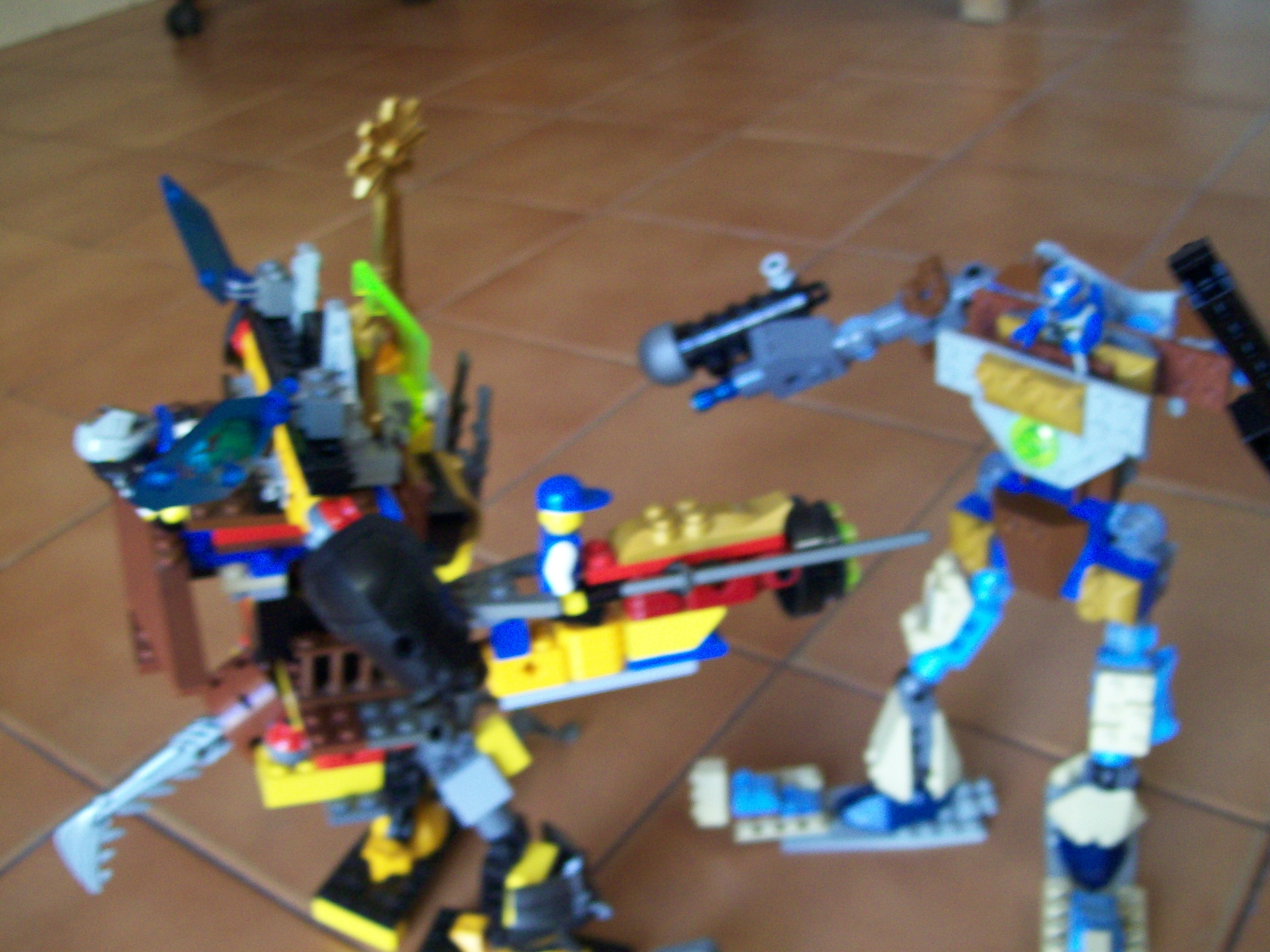 01_robots_battle.jpg