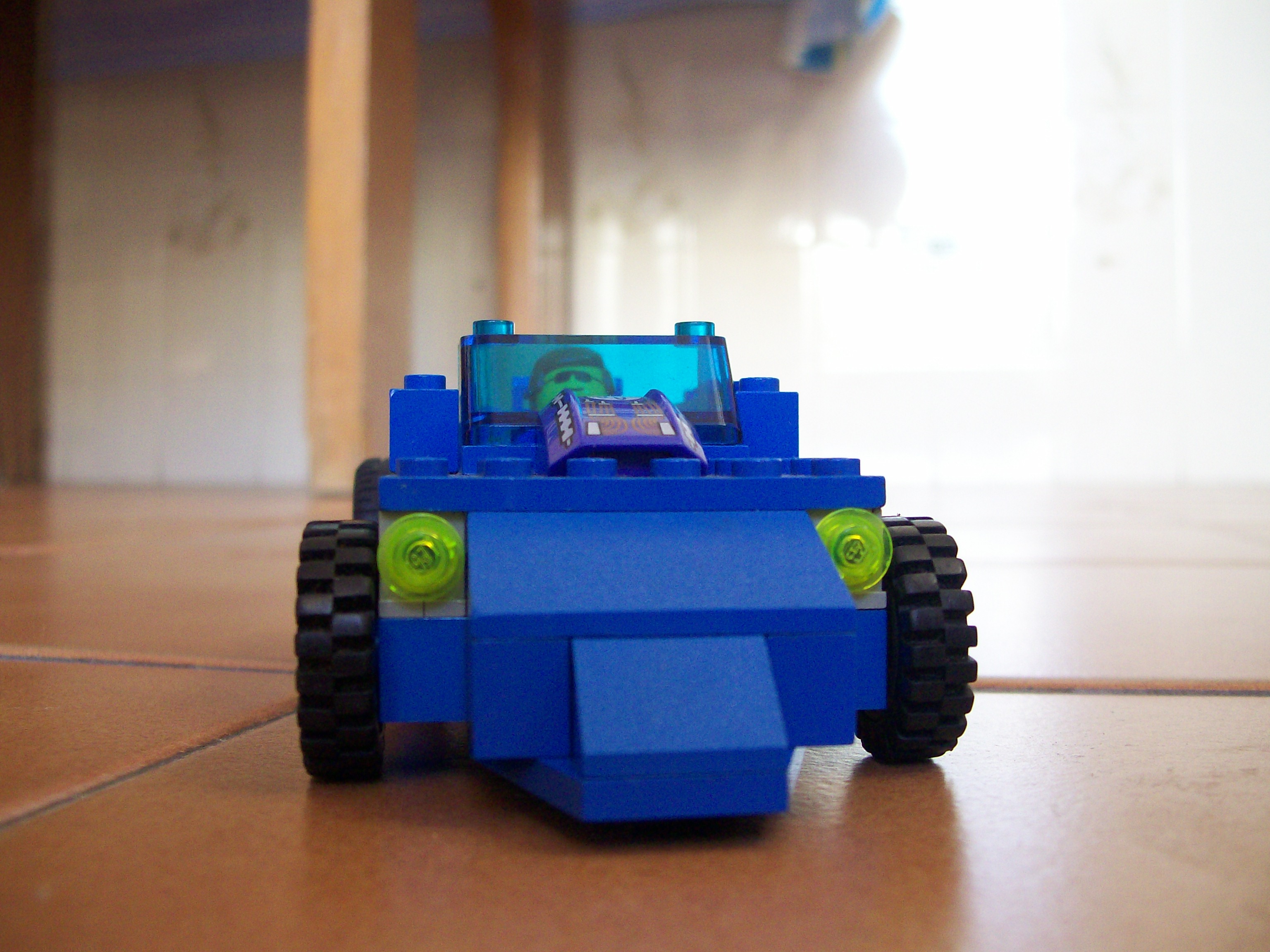 mocs_015.jpg