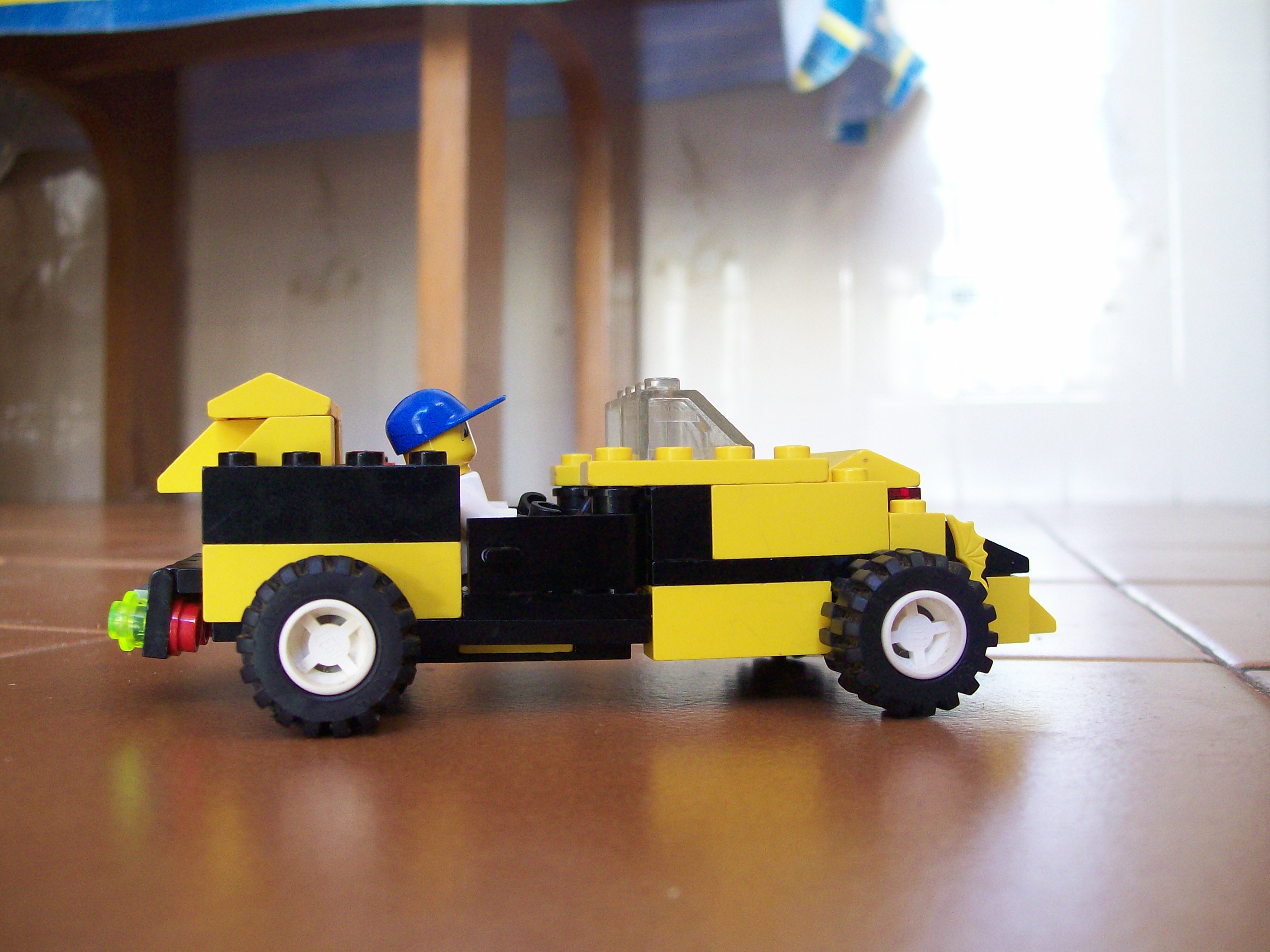 mocs_022.jpg