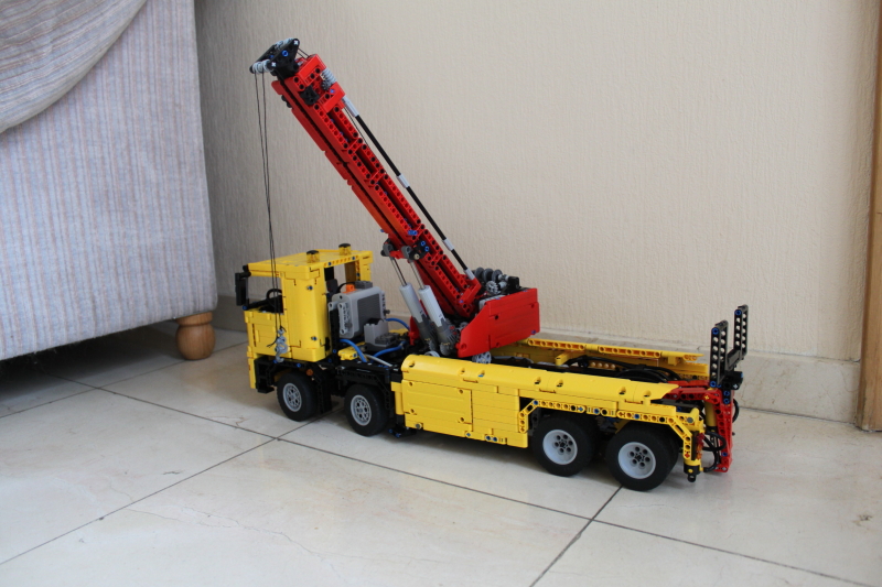 european_tow_truck00.jpg
