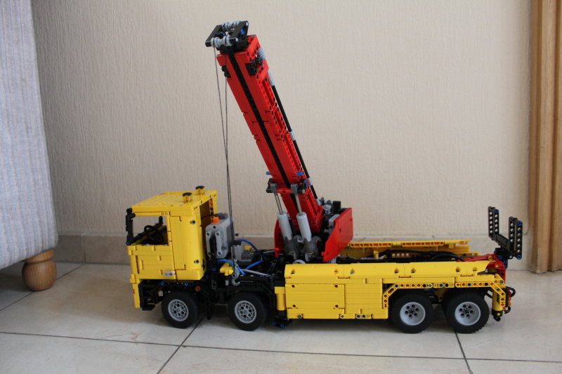european_tow_truck01.jpg