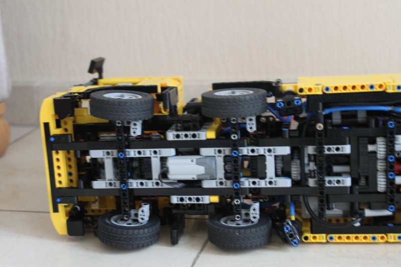 european_tow_truck37.jpg
