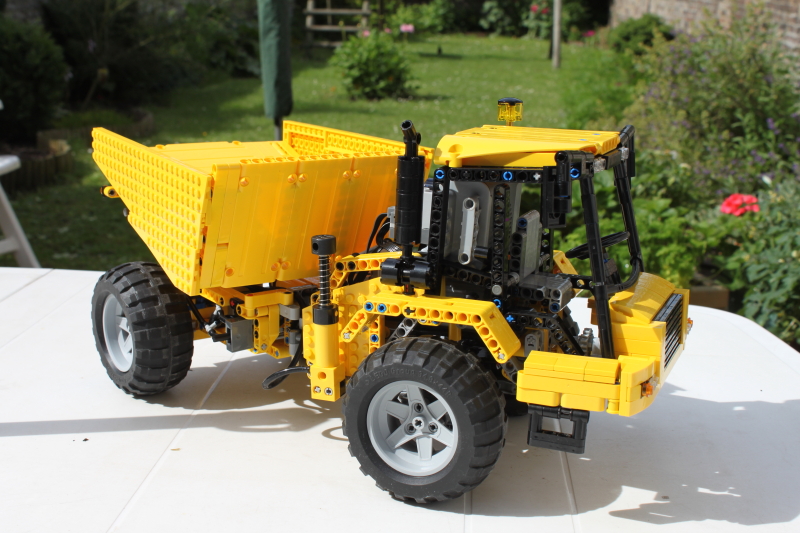 dump_truck_010.jpg