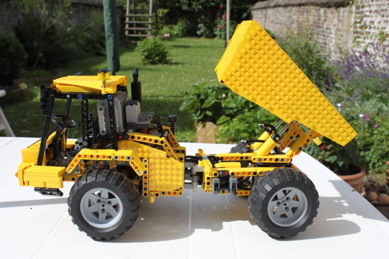 dump_truck_014.jpg