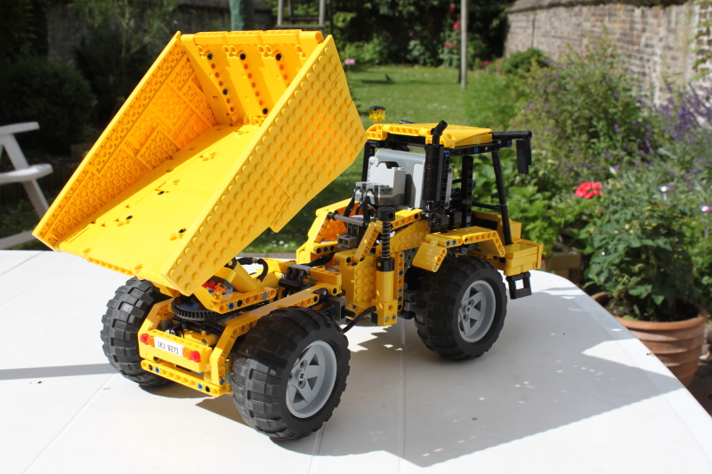 dump_truck_015.jpg